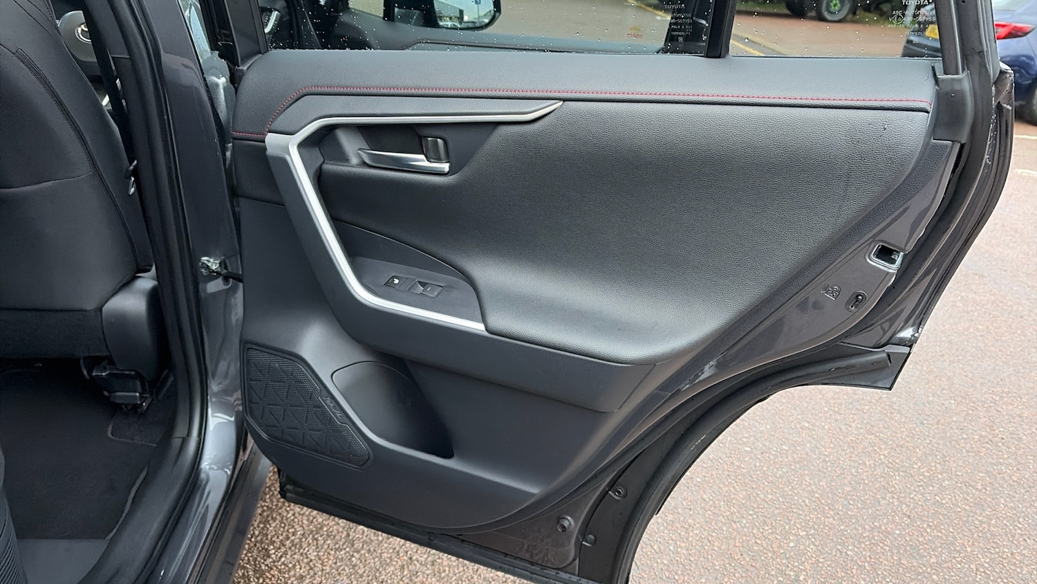 Used Toyota RAV4 2024 for sale - 76951020: Photo 45