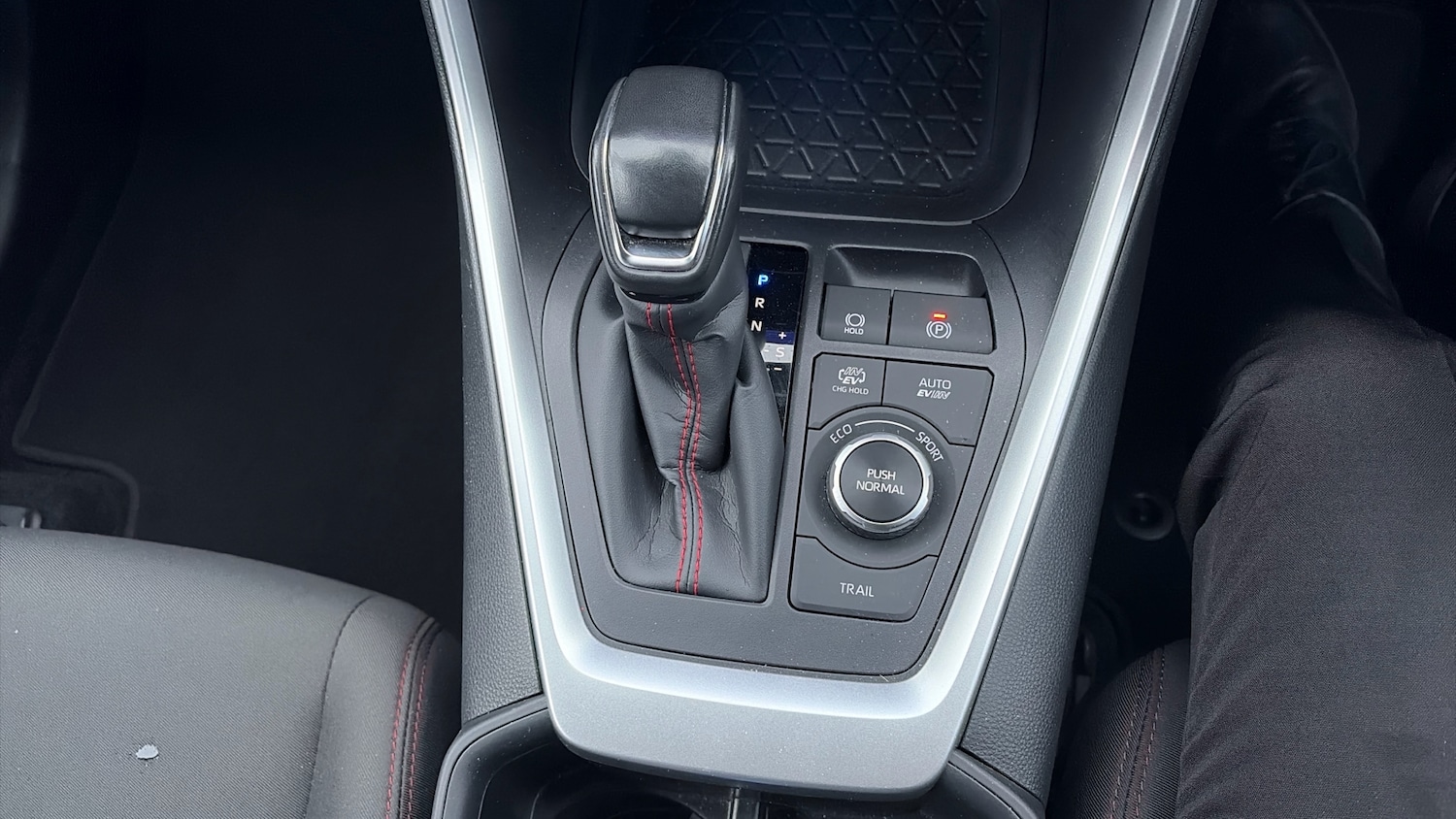 Used Toyota RAV4 2024 for sale - 76951020: Photo 53