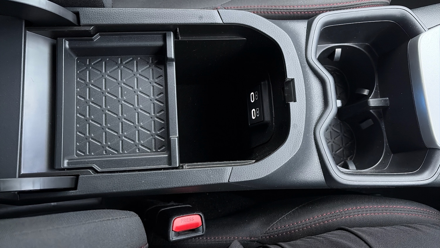 Used Toyota RAV4 2024 for sale - 76951020: Photo 54