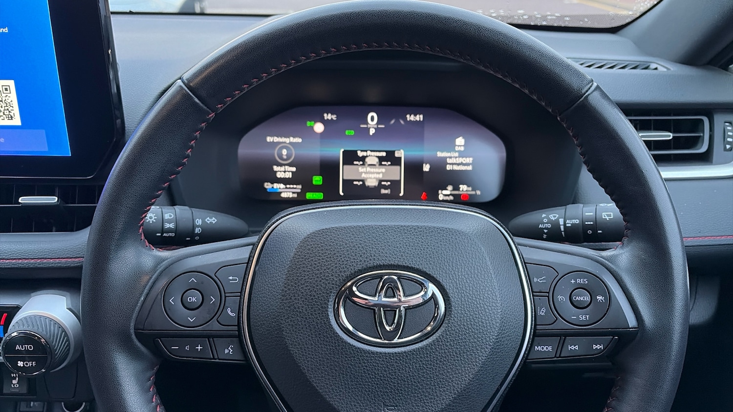 Used Toyota RAV4 2024 for sale - 76951020: Photo 8