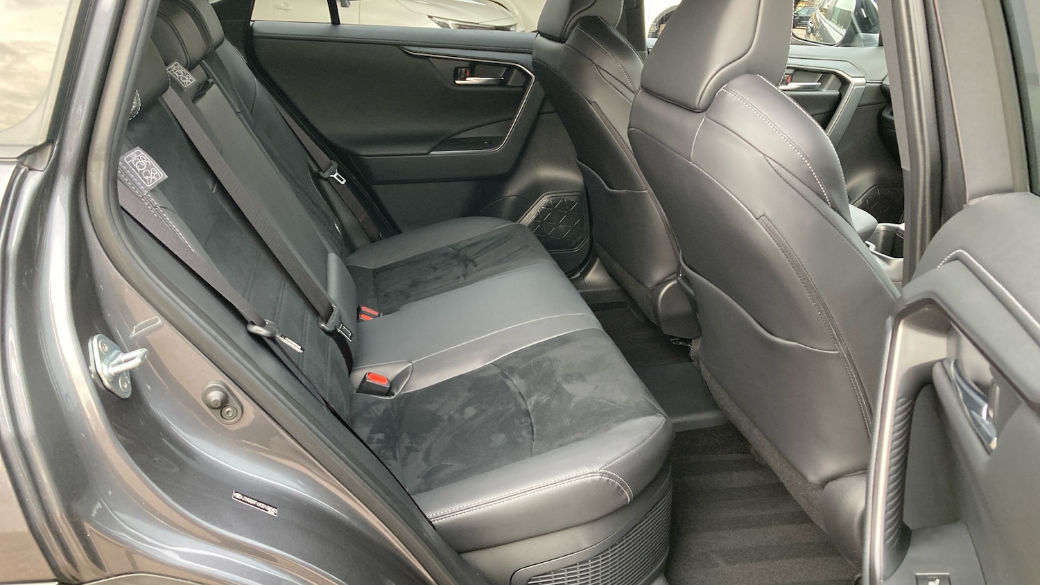 Used Toyota RAV4 2024 for sale - 76504894: Photo 12