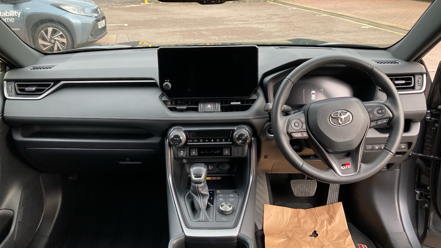 Used Toyota RAV4 2024 for sale - 76504894: Photo 5