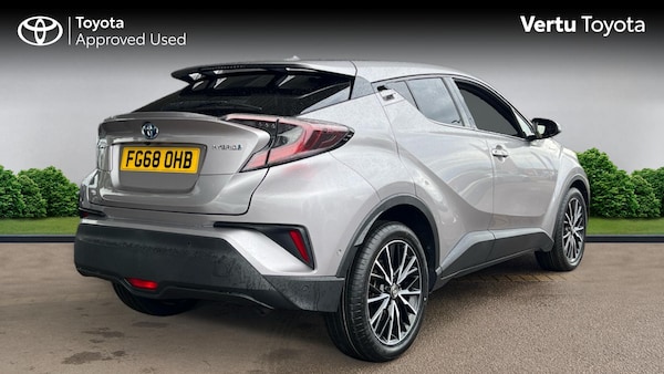 Used Toyota C-HR 2019 for sale - 76030279: Photo 2