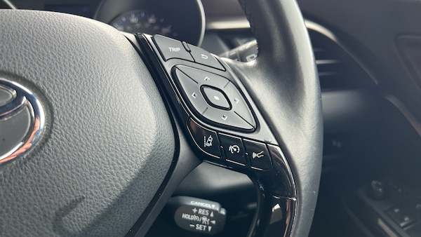 Used Toyota C-HR 2019 for sale - 76030279: Photo 37
