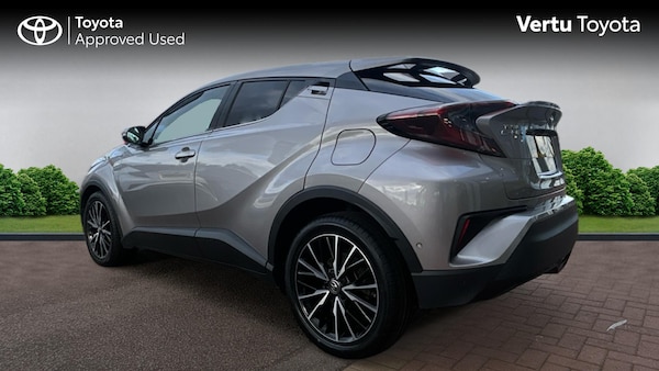 Used Toyota C-HR 2019 for sale - 76030279: Photo 4