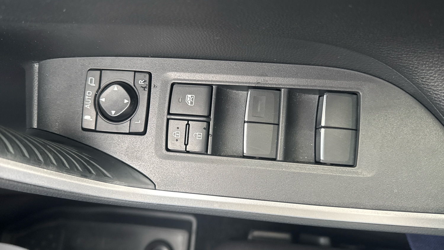 Used Toyota RAV4 2022 for sale - 76908428: Photo 24