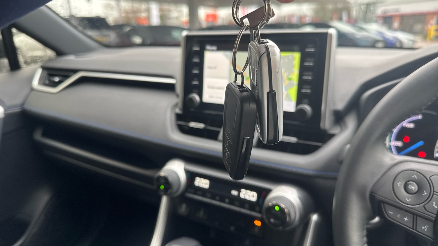 Used Toyota RAV4 2022 for sale - 76908428: Photo 29