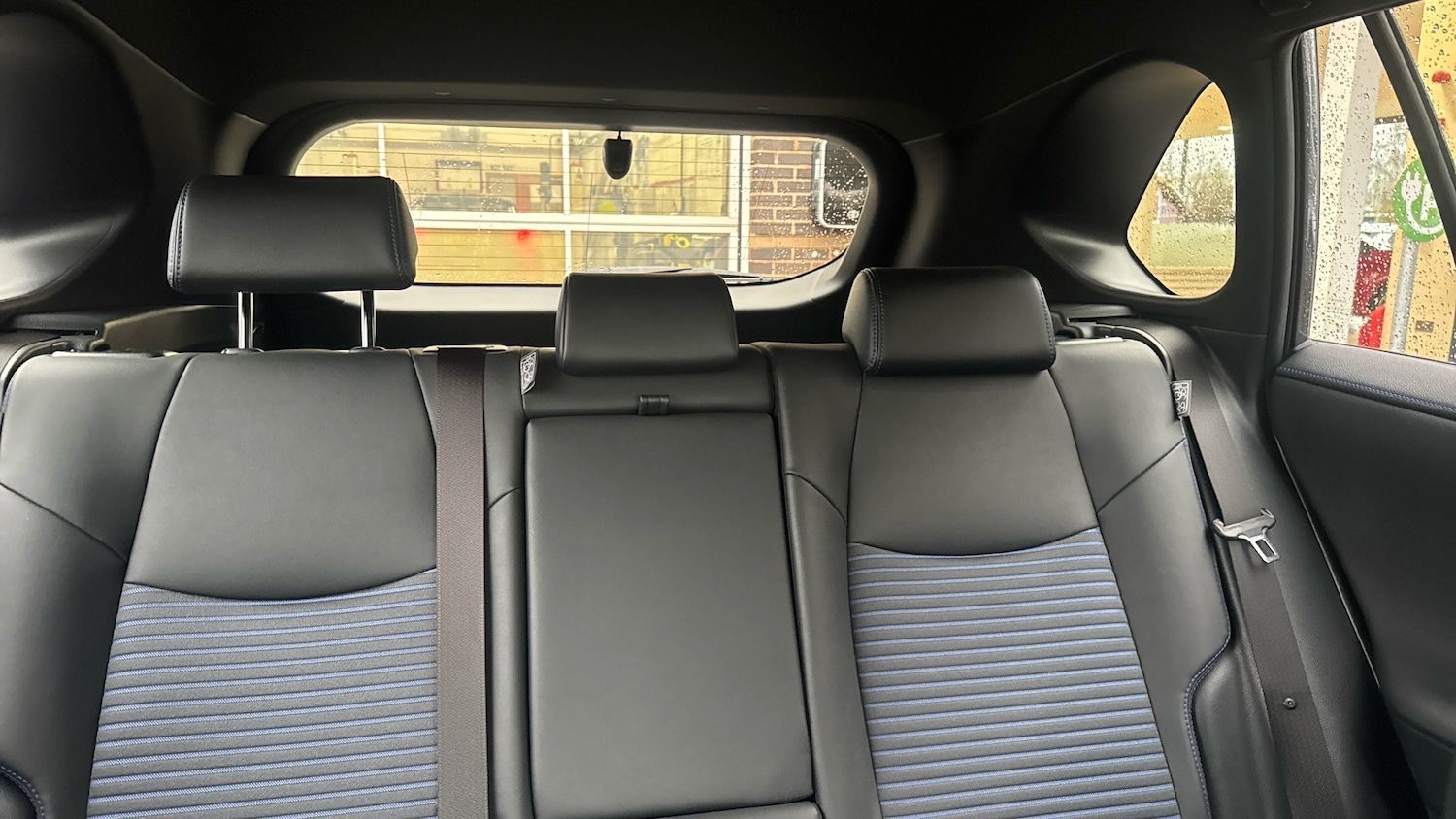 Used Toyota RAV4 2022 for sale - 76908428: Photo 32