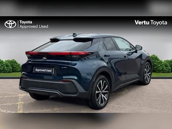Used Toyota C-HR 2024 for sale - 79815821: Photo