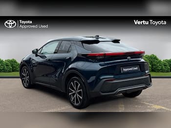 Used Toyota C-HR 2024 for sale - 79815821: Photo