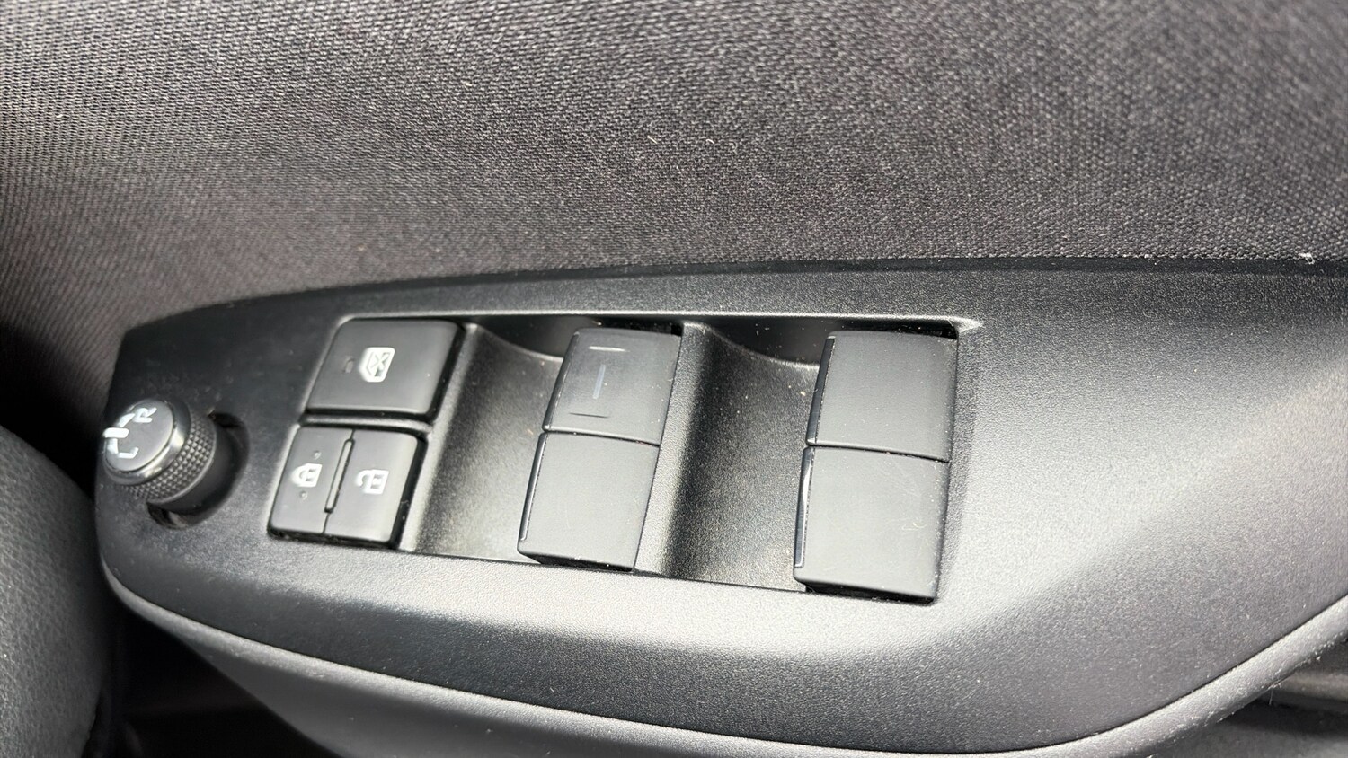 Used Toyota Yaris Cross 2024 for sale - 78152926: Photo 32