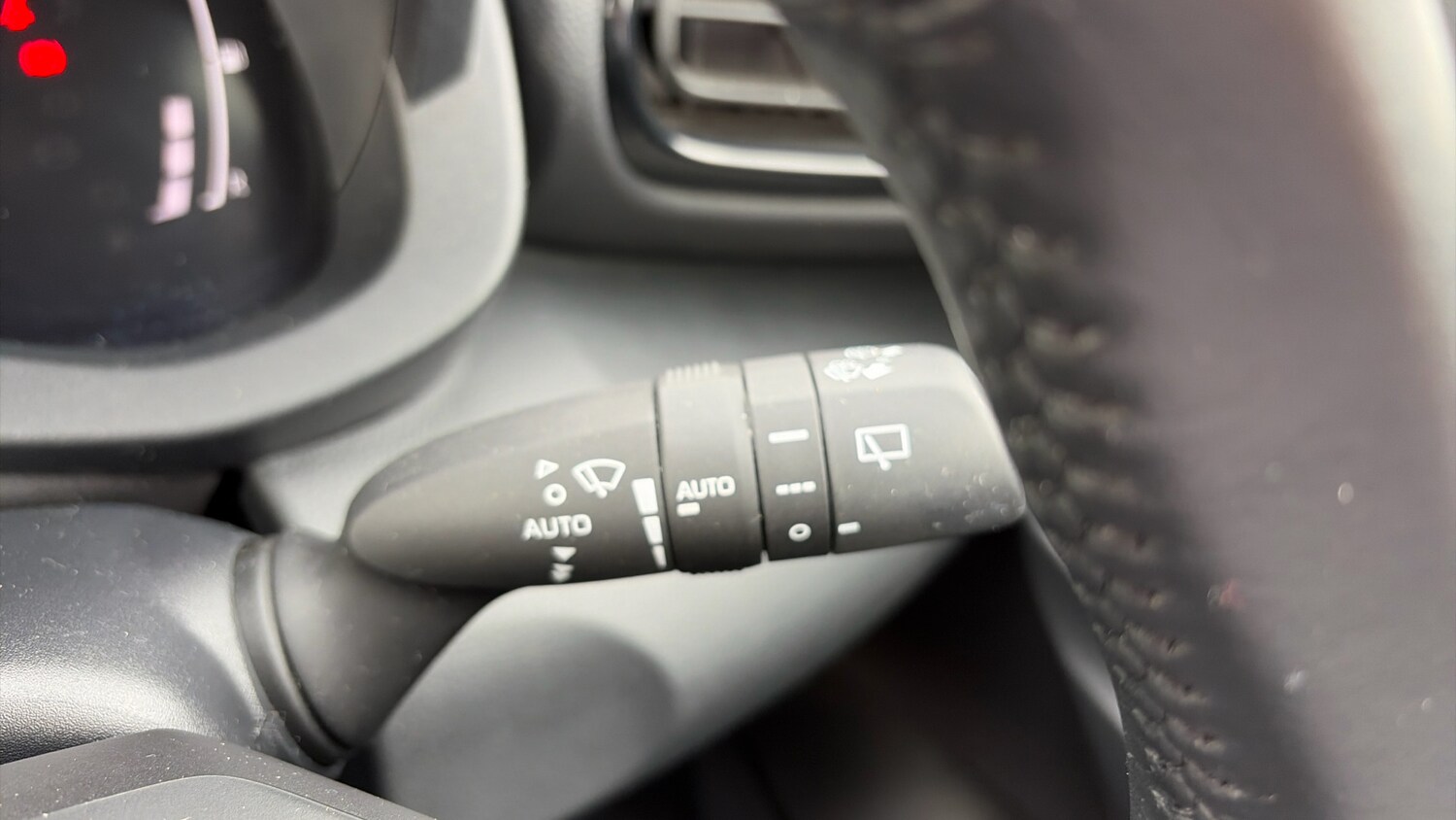 Used Toyota Yaris Cross 2024 for sale - 78152926: Photo 36