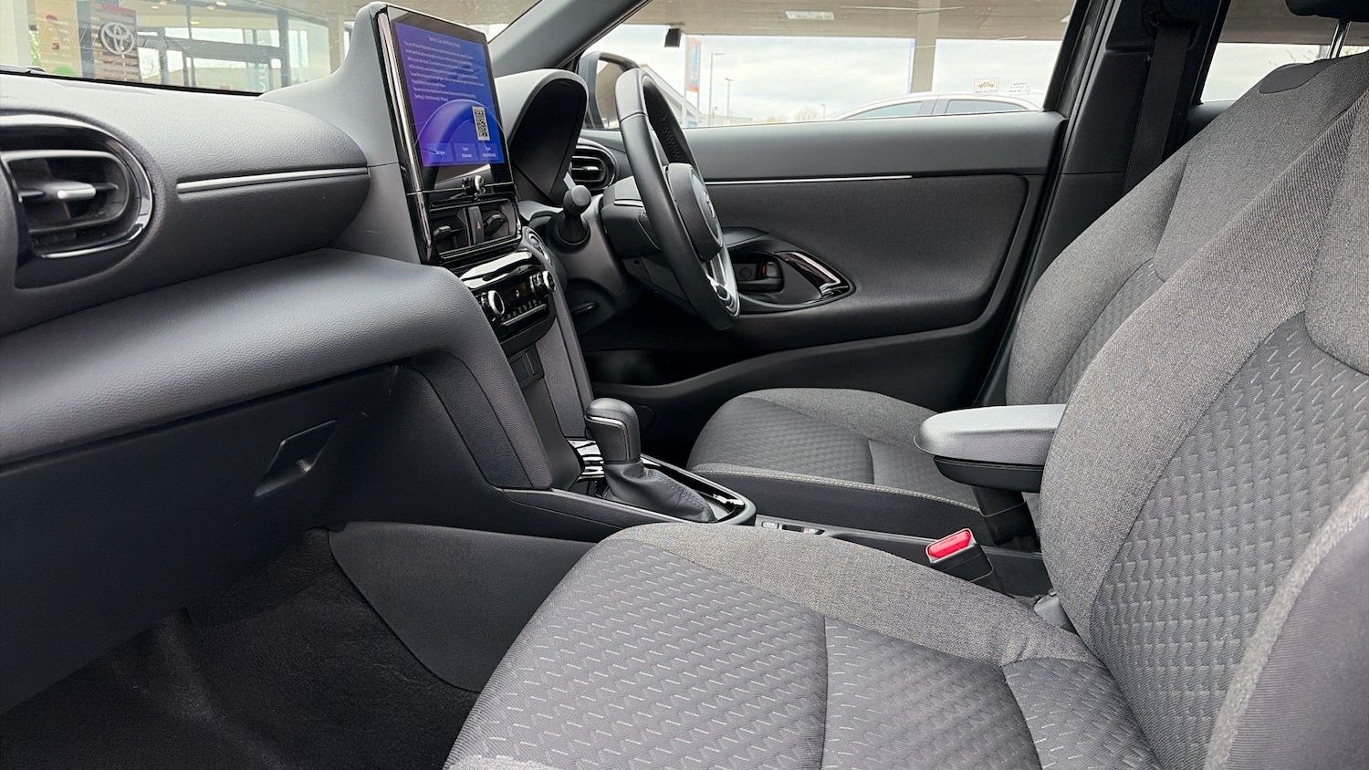 Used Toyota Yaris Cross 2024 for sale - 78152926: Photo 5