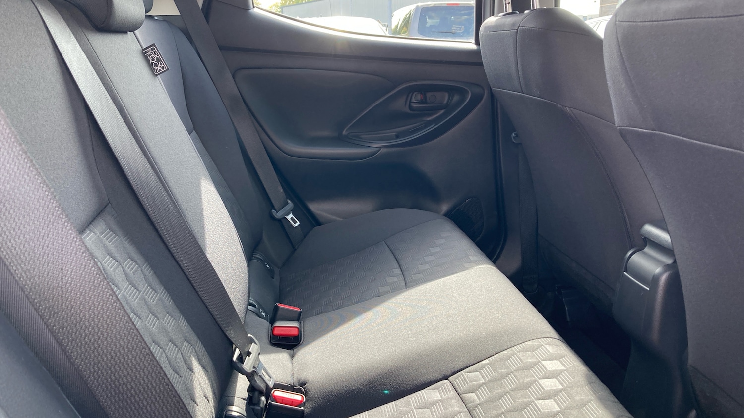 Used Toyota Yaris 2024 for sale - 75962286: Photo 12