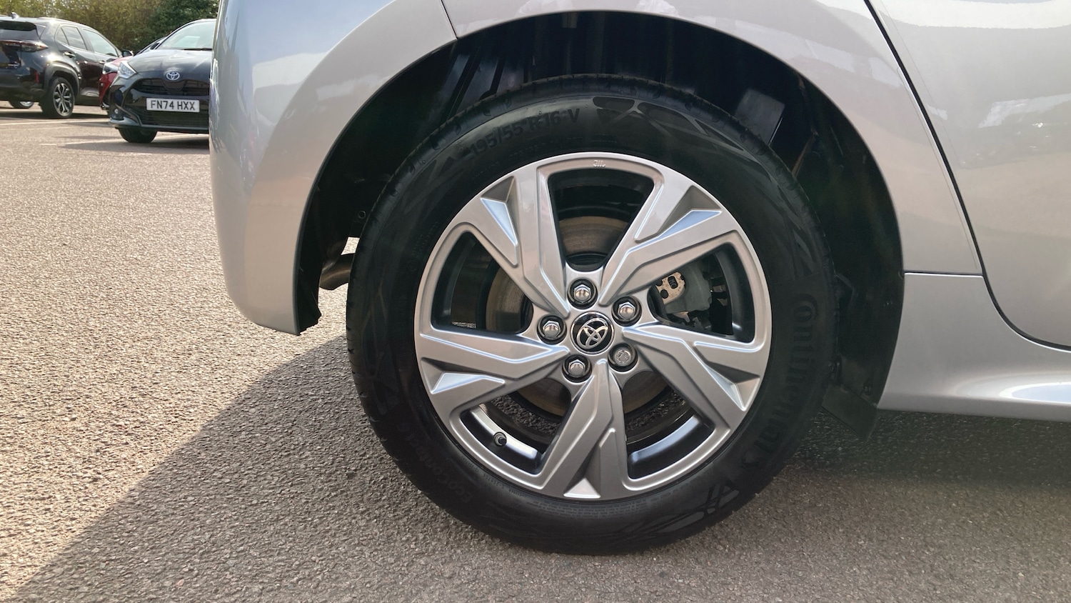 Used Toyota Yaris 2024 for sale - 75962286: Photo 33