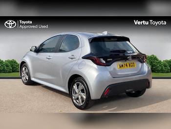 Used Toyota Yaris 2024 for sale - 75962286: Photo