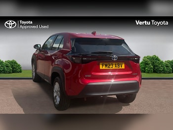 Used Toyota Yaris Cross 2023 for sale - 78643382: Photo