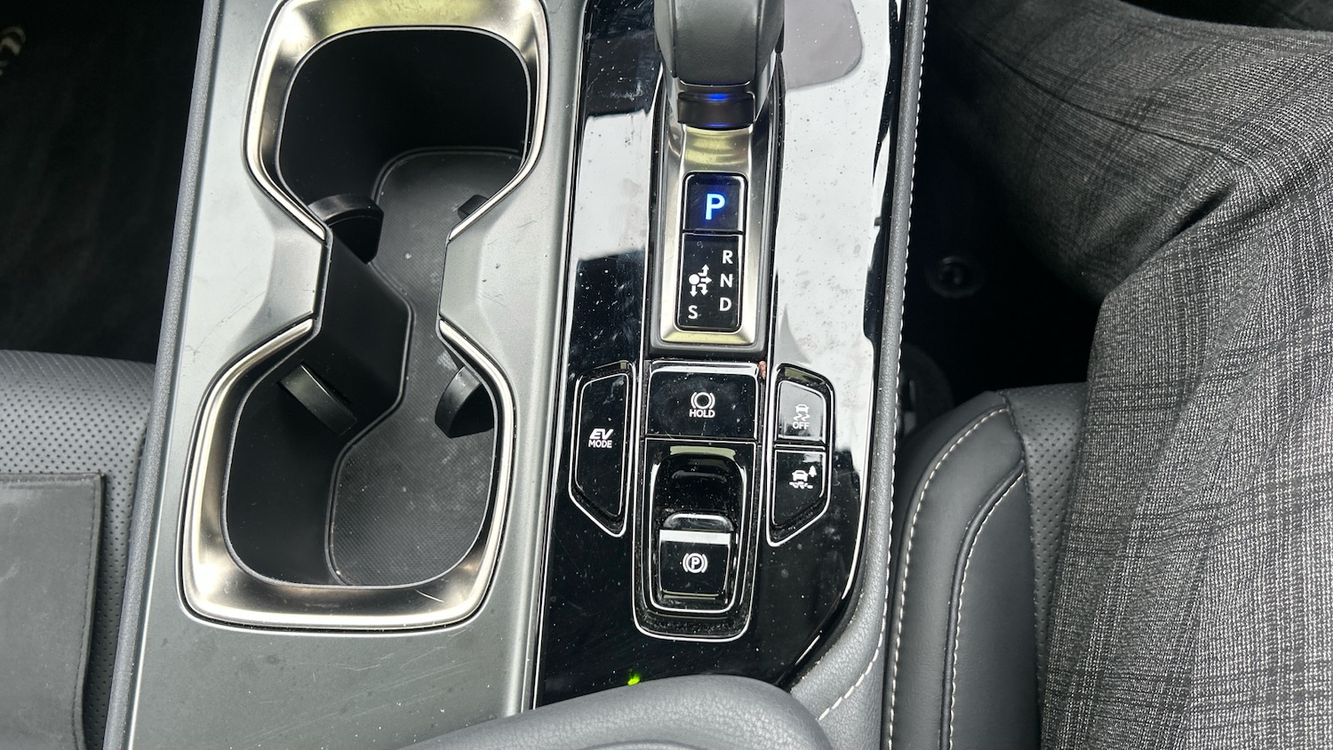 Used Lexus NX 2023 for sale - 77613159: Photo 42