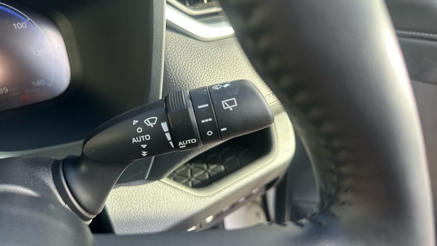 Used Toyota RAV4 2023 for sale - 76426272: Photo 21