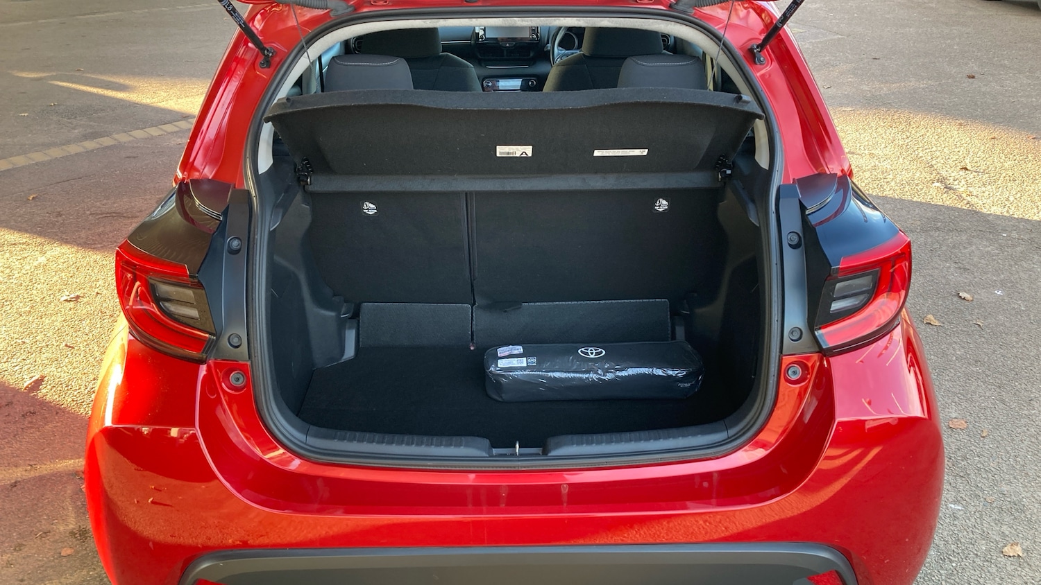 Used Toyota Yaris 2022 for sale - 76614672: Photo 14