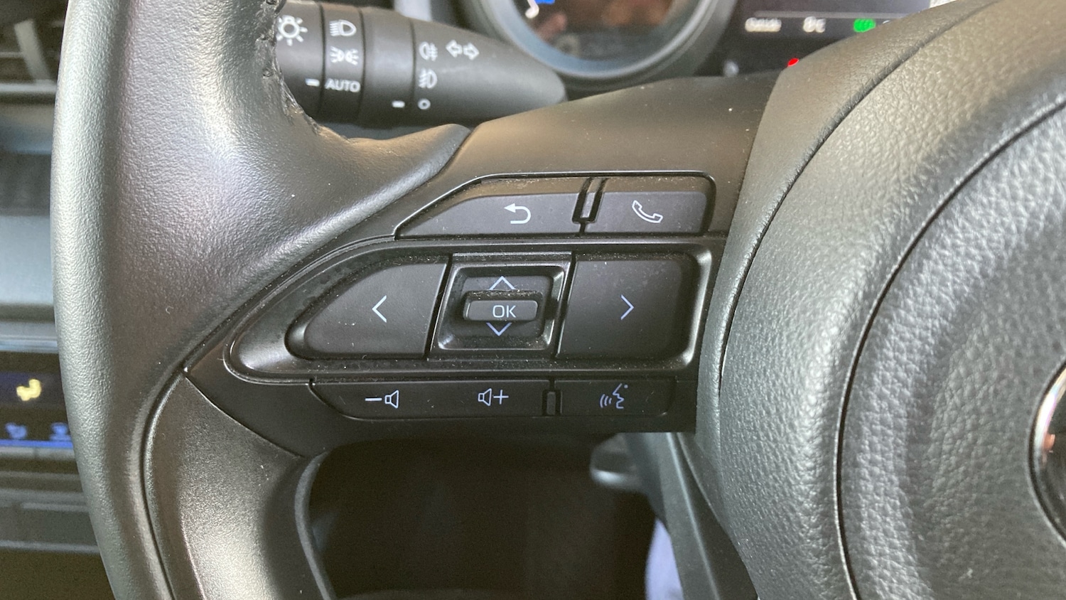 Used Toyota Yaris 2022 for sale - 76614672: Photo 25