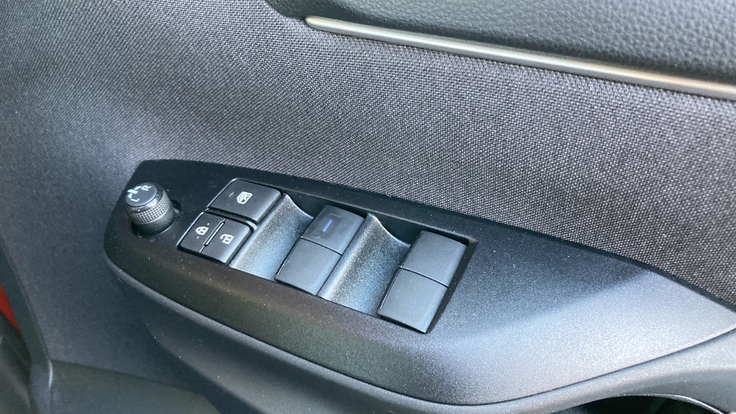 Used Toyota Yaris 2022 for sale - 76614672: Photo 30