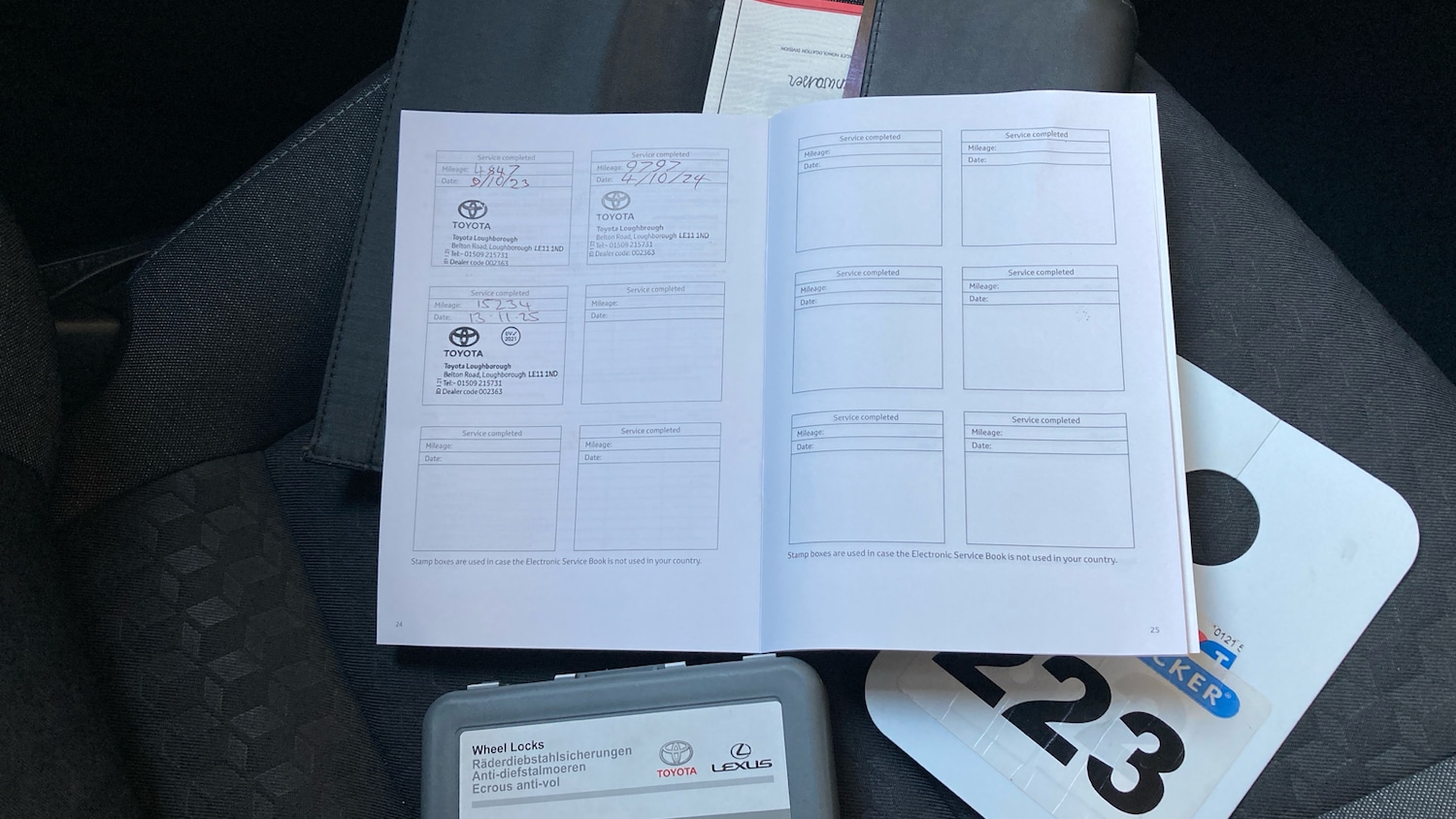 Used Toyota Yaris 2022 for sale - 76614672: Photo 32