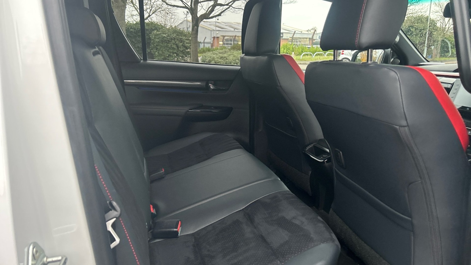 Used Toyota Hilux 2022 for sale - 77208848: Photo 12