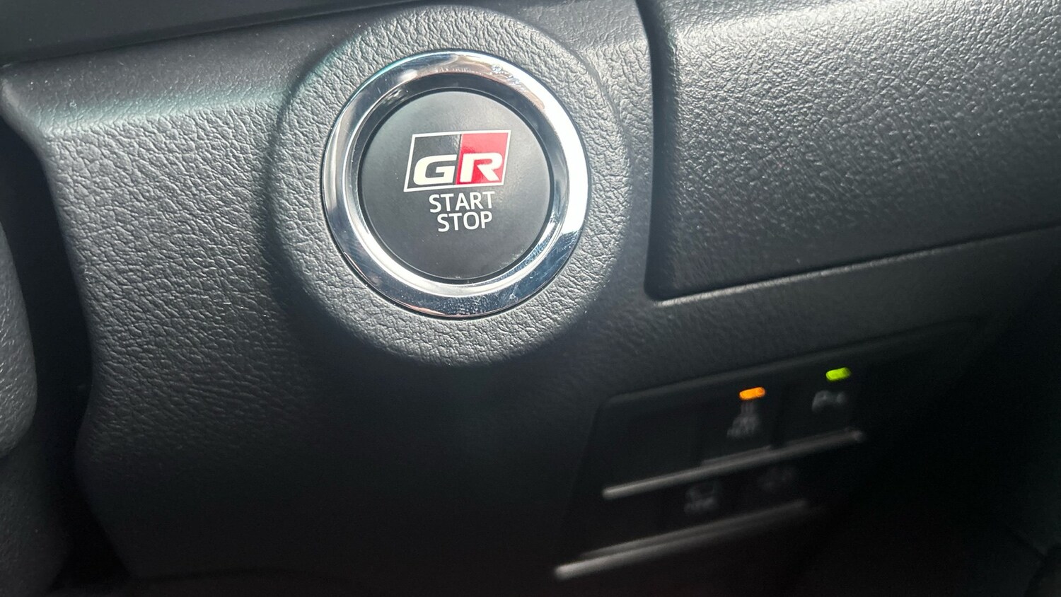 Used Toyota Hilux 2022 for sale - 77208848: Photo 41