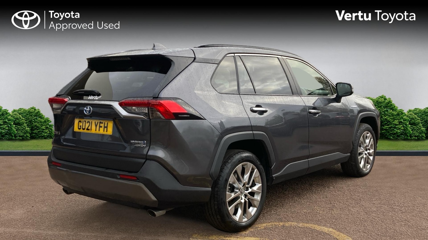 Used Toyota RAV4 2021 for sale - 76302910: Photo 2