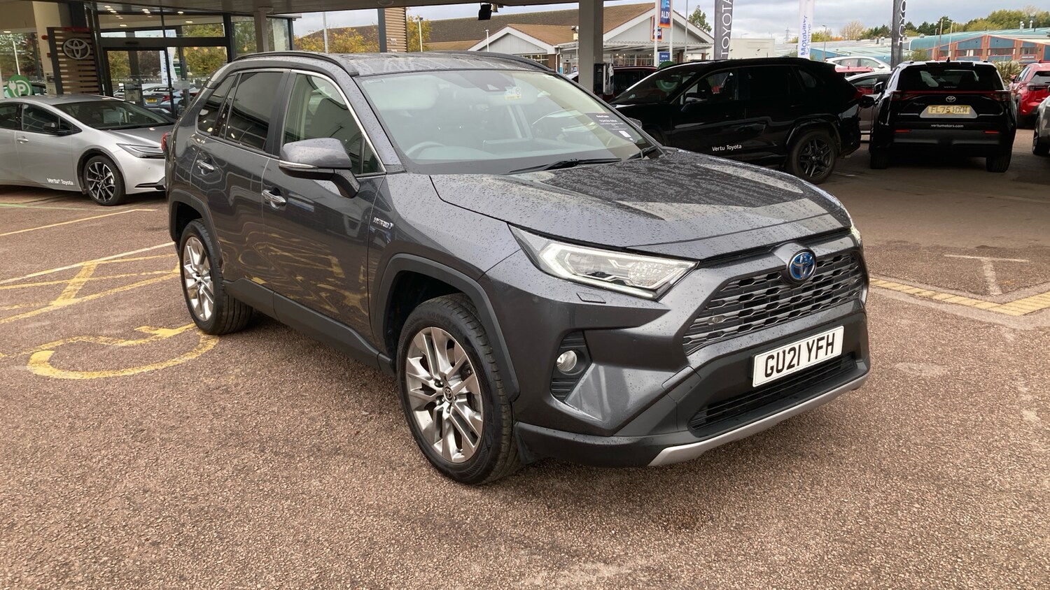 Used Toyota RAV4 2021 for sale - 76302910: Photo 44