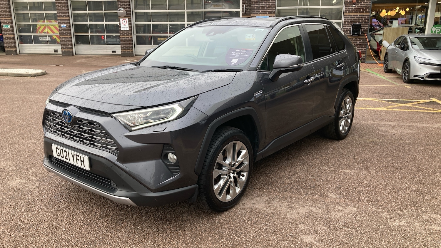 Used Toyota RAV4 2021 for sale - 76302910: Photo 45