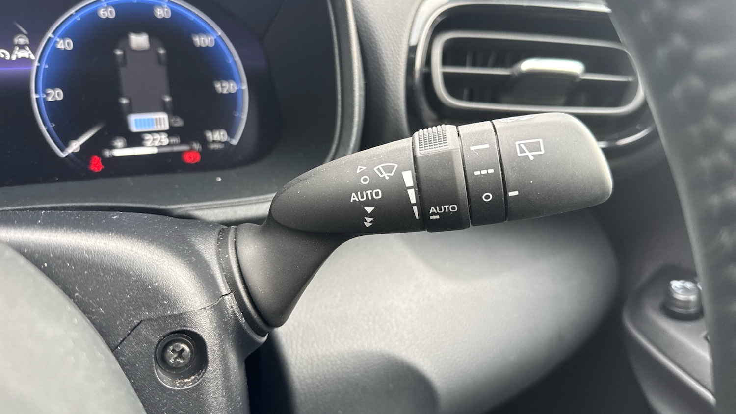 Used Toyota Yaris 2024 for sale - 77023355: Photo 29