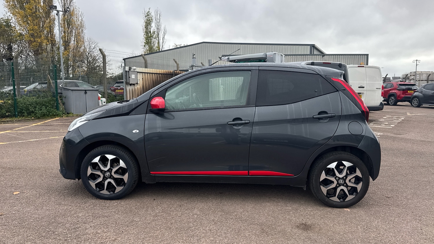 Used Toyota AYGO 2019 for sale - 76531341: Photo 17