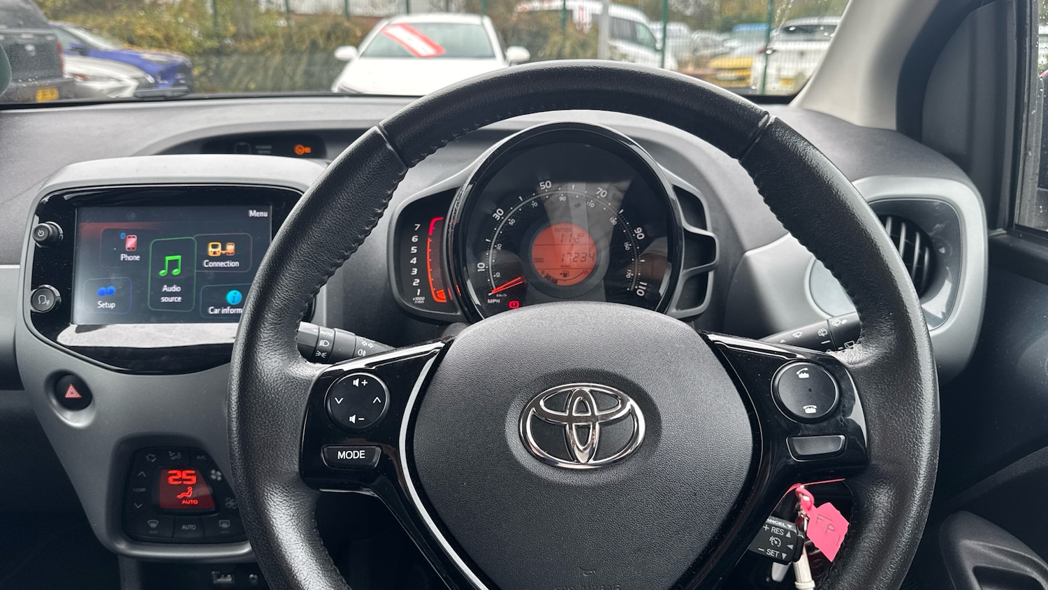 Used Toyota AYGO 2019 for sale - 76531341: Photo 8