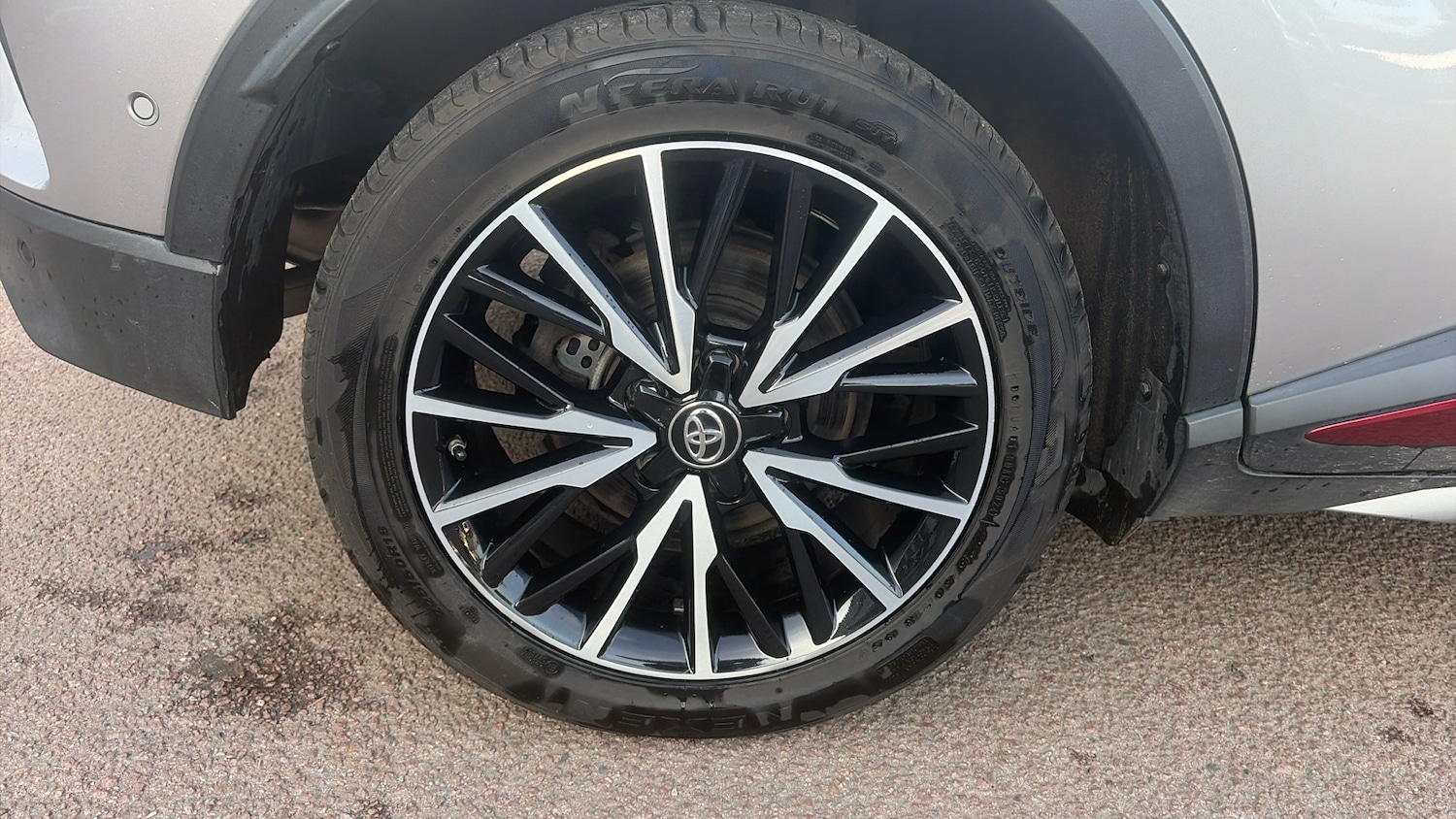 Used Toyota C-HR 2018 for sale - 76302915: Photo 39