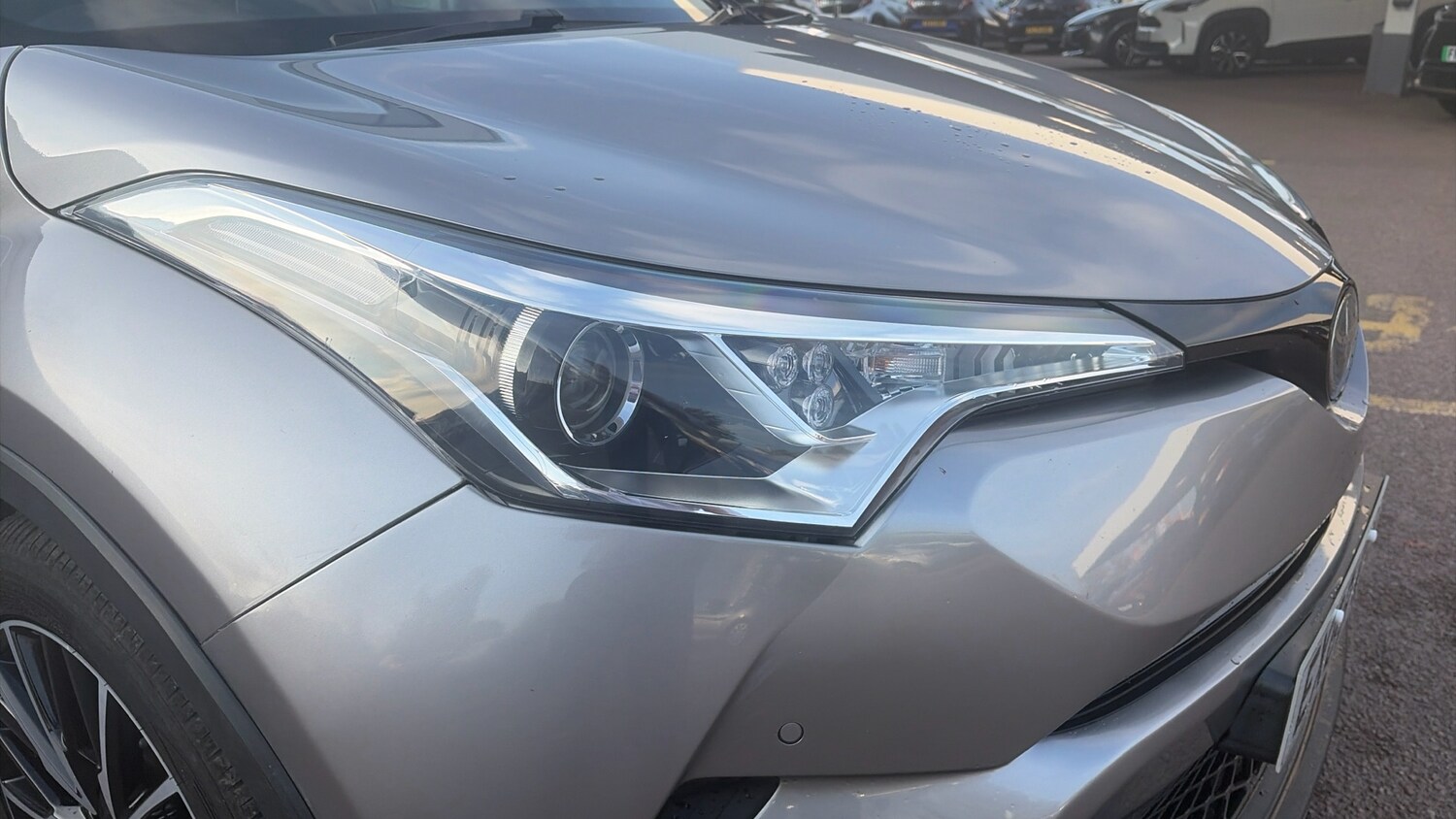 Used Toyota C-HR 2018 for sale - 76302915: Photo 44