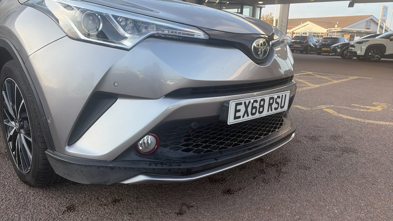 Used Toyota C-HR 2018 for sale - 76302915: Photo 45