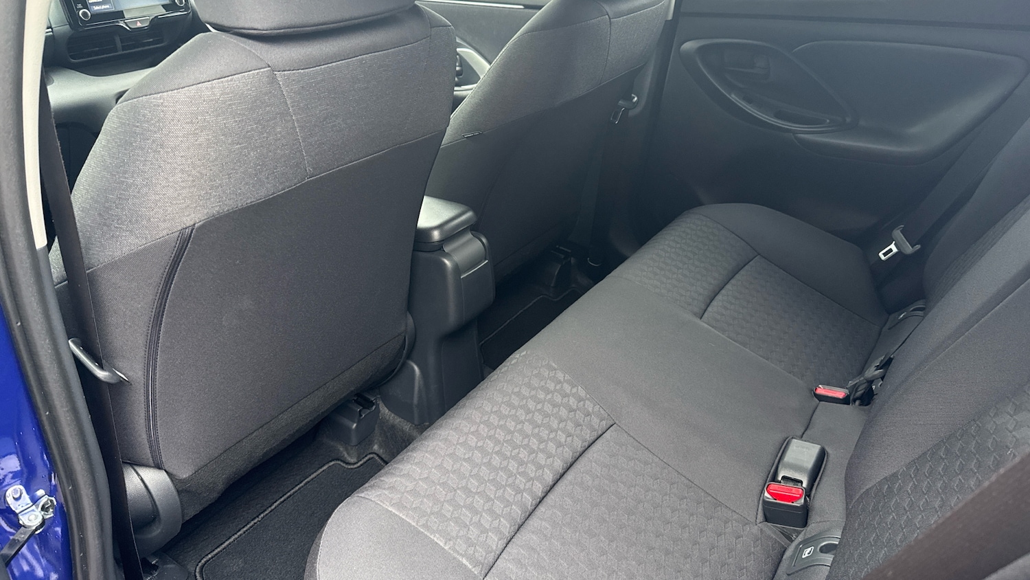 Used Toyota Yaris 2022 for sale - 76477128: Photo 13