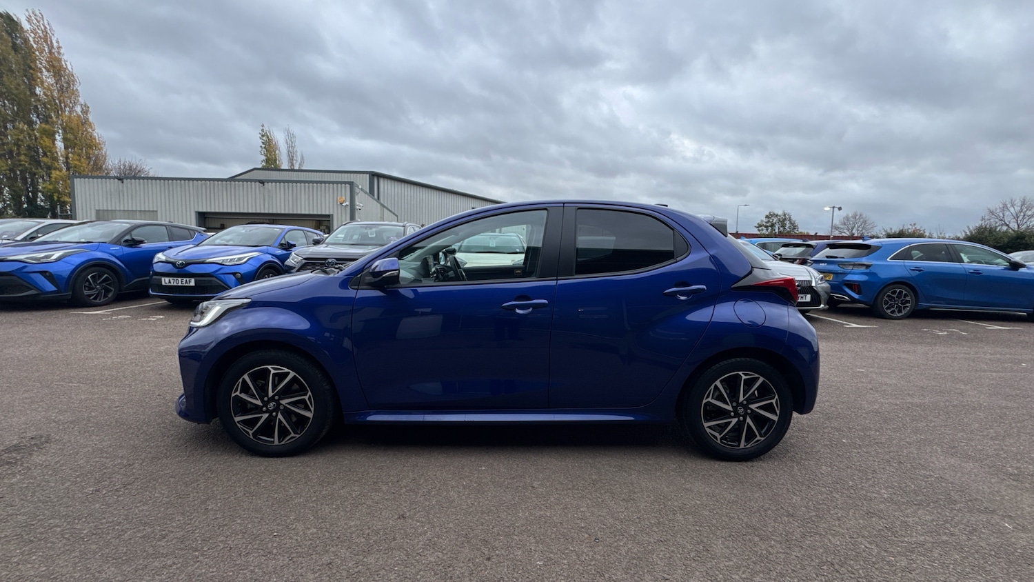 Used Toyota Yaris 2022 for sale - 76477128: Photo 17