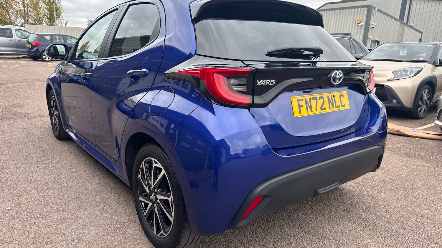 Used Toyota Yaris 2022 for sale - 76477128: Photo 23