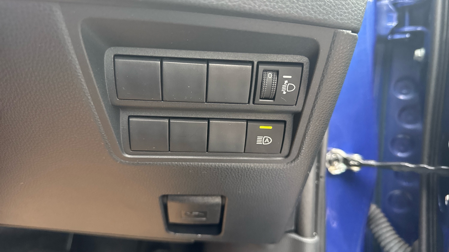 Used Toyota Yaris 2022 for sale - 76477128: Photo 27