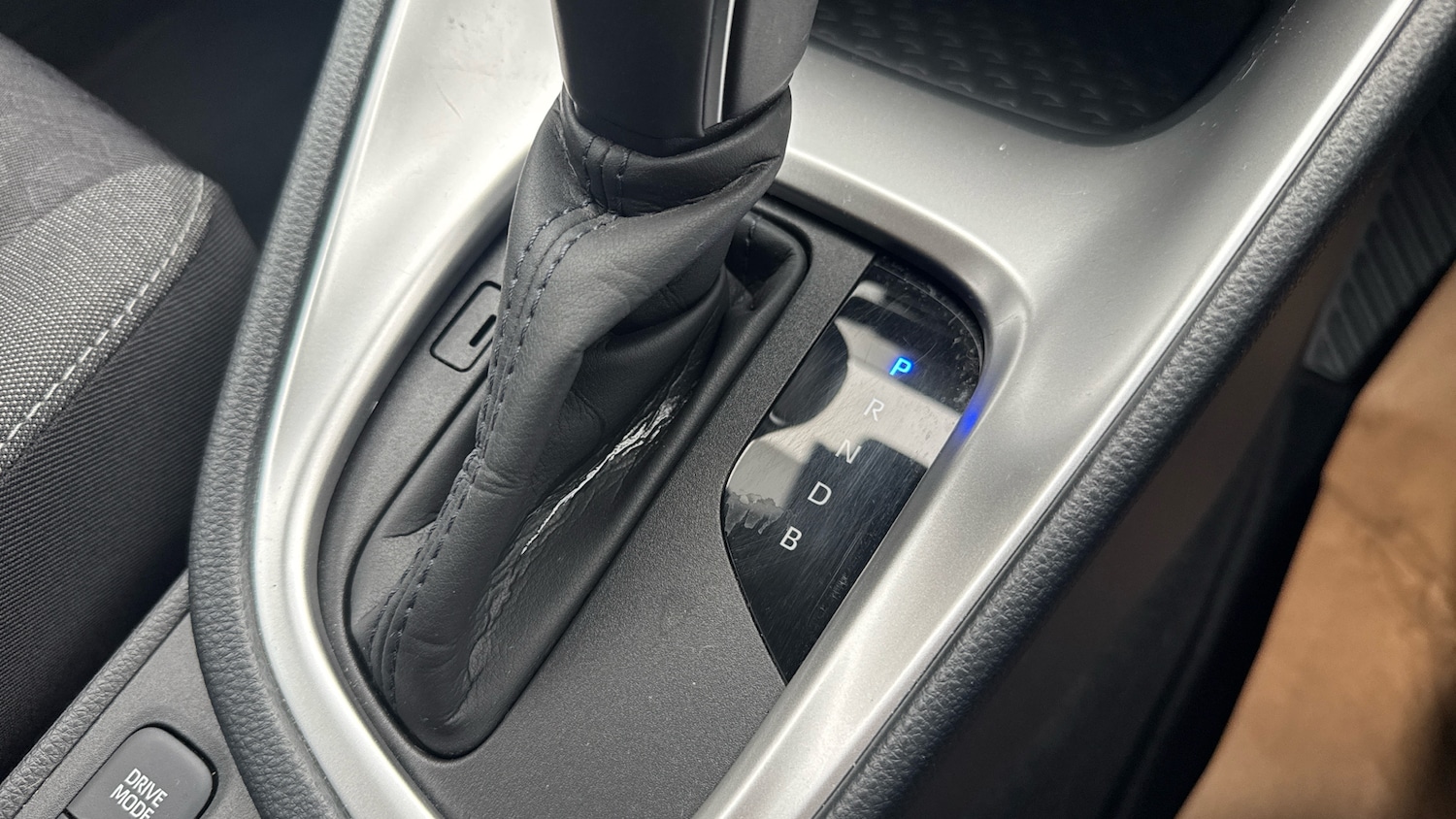 Used Toyota Yaris 2022 for sale - 76477128: Photo 29