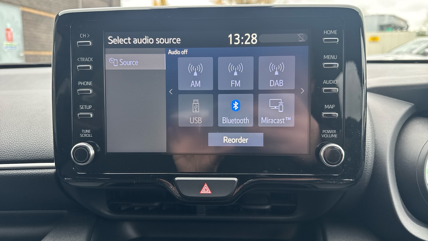 Used Toyota Yaris 2022 for sale - 76477128: Photo 31