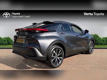 Used Toyota C-HR 2024 for sale - 78592954: Photo
