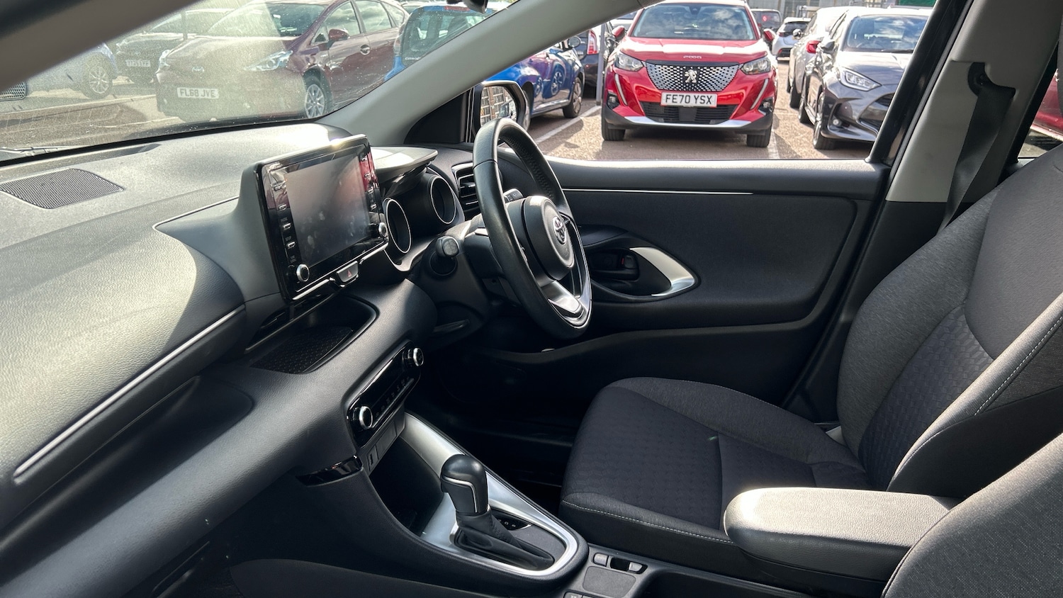 Used Toyota Yaris 2022 for sale - 76366884: Photo 10