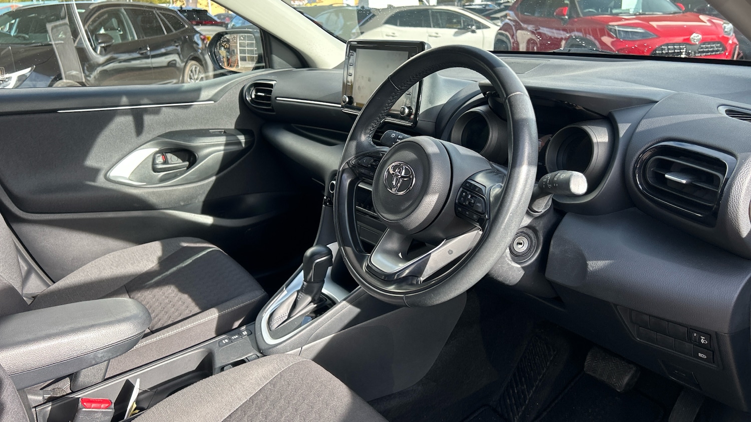 Used Toyota Yaris 2022 for sale - 76366884: Photo 11