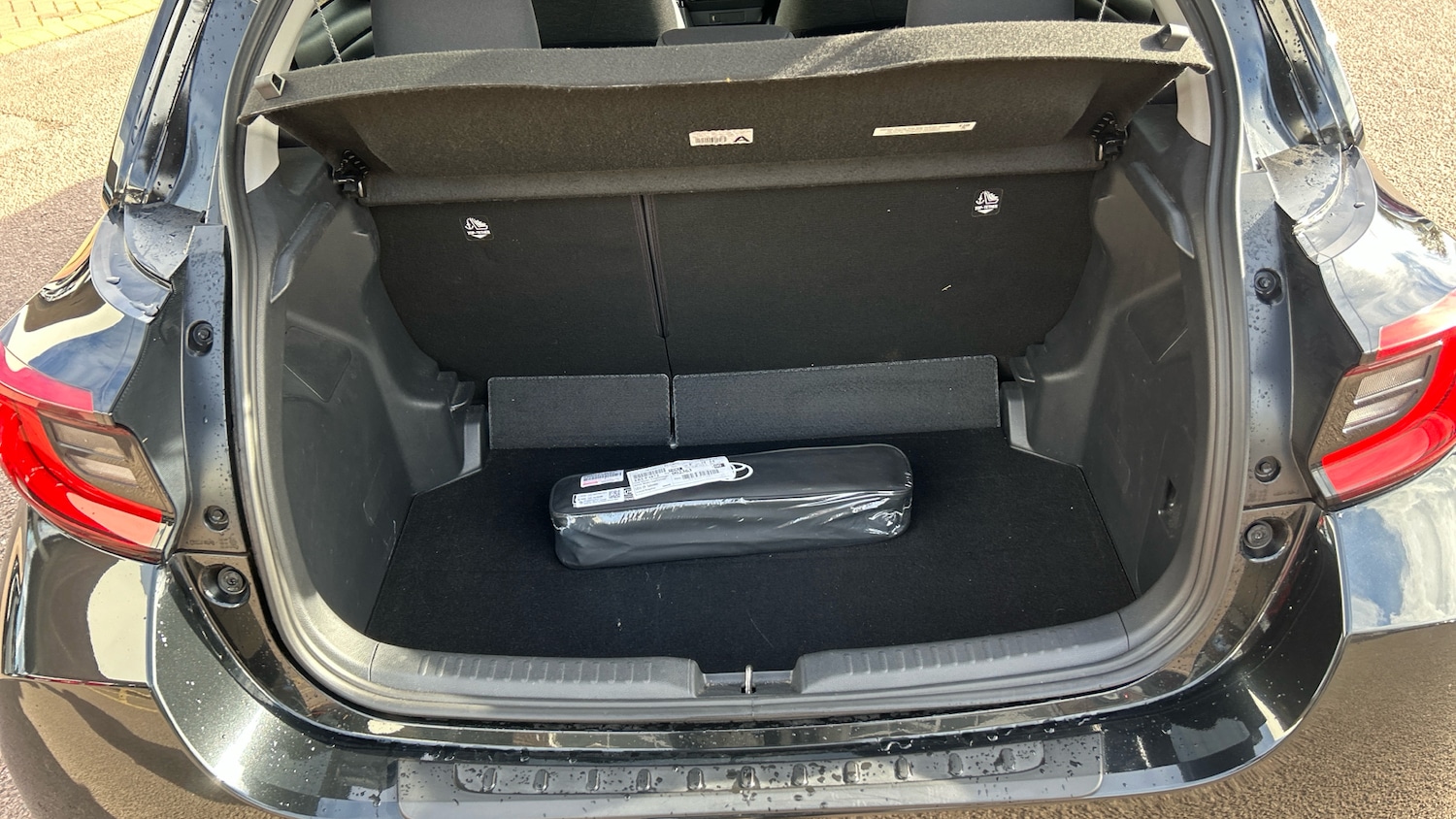 Used Toyota Yaris 2022 for sale - 76366884: Photo 14