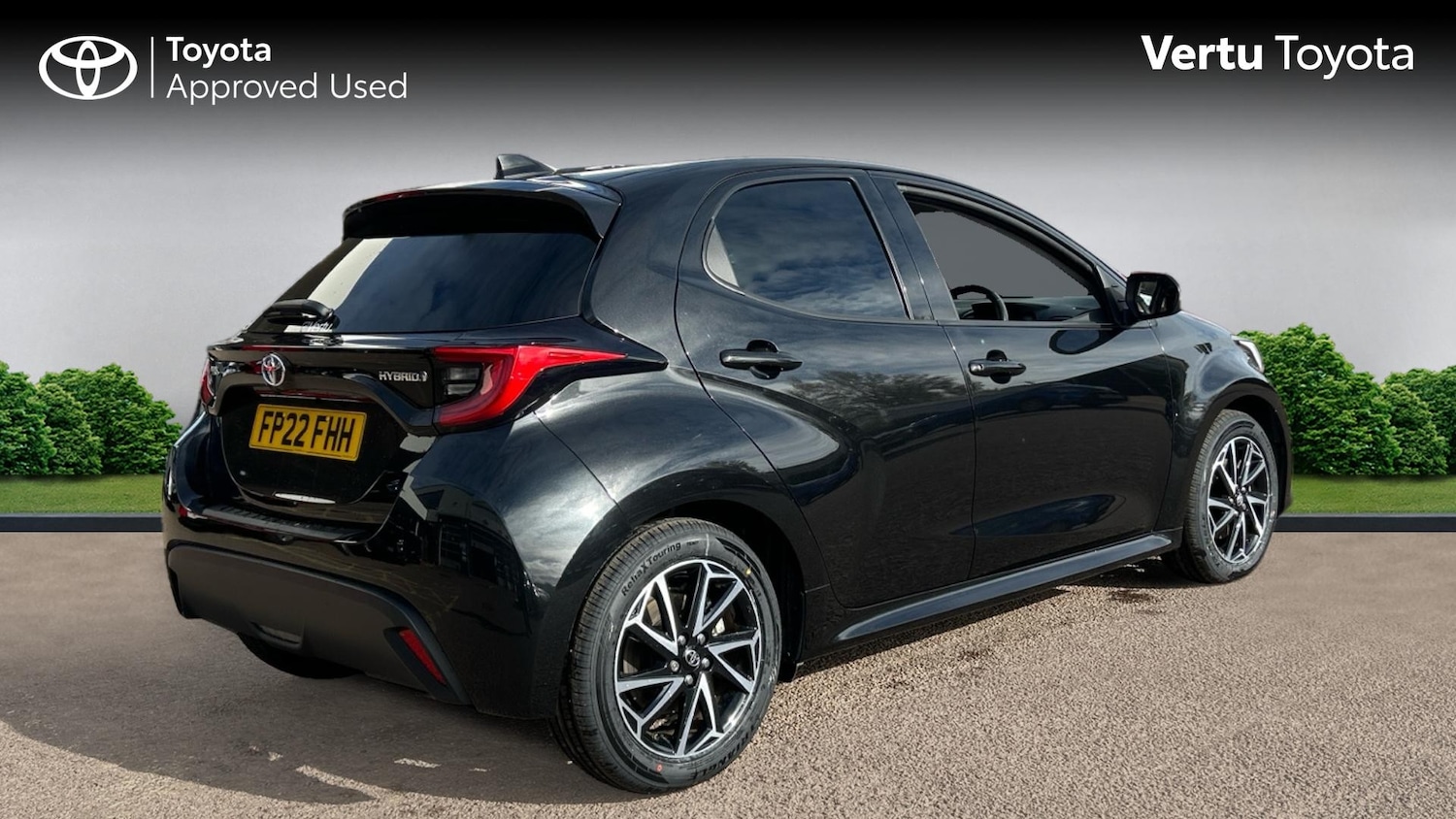 Used Toyota Yaris 2022 for sale - 76366884: Photo 2