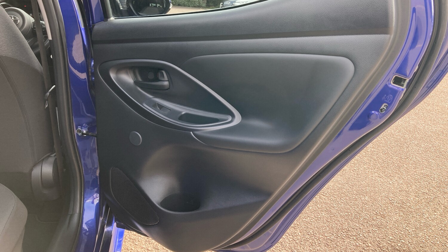 Used Toyota Yaris 2022 for sale - 76091366: Photo 40